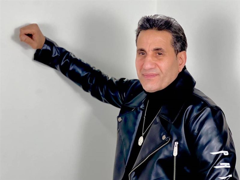ابن شقيقته وأخته وصديقتهما.. الأمن يكشف تفاصيل سرقة المطرب أحمد شيبة